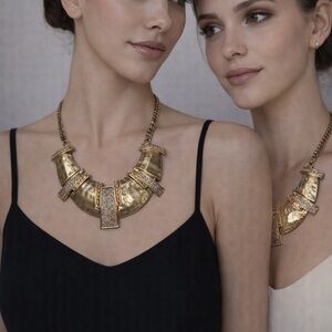 Source Unknown Gold and Silver Necklace